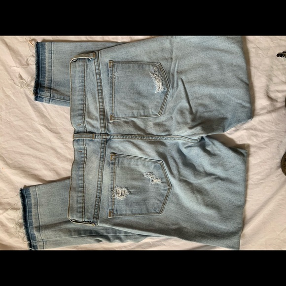 Outfit - Picture 4 of 4